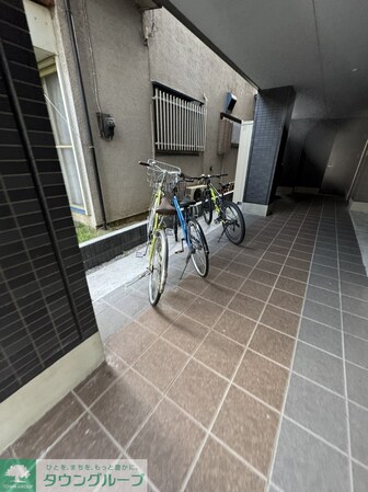 トスティナ新宿の物件内観写真